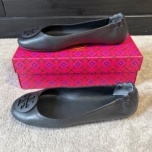 Tory Burch Minnie Travel Ballet flat with logo